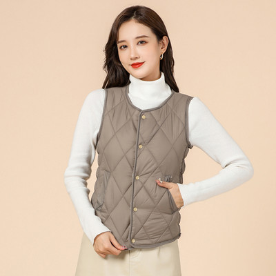 Testre szabott pamutmellény gombokkal és meleg béléssel