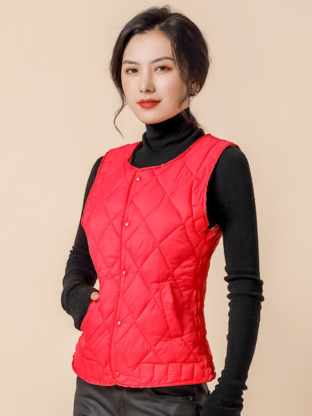 Testre szabott pamutmellény gombokkal és meleg béléssel