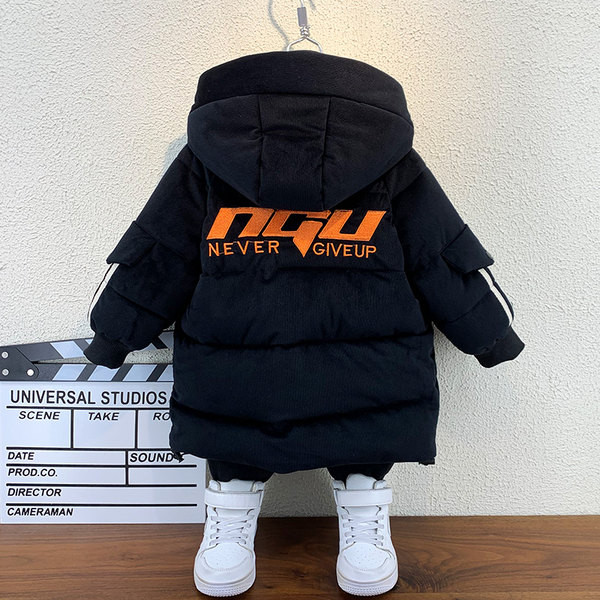 Gyermek téli kabát fekete és szürke színben