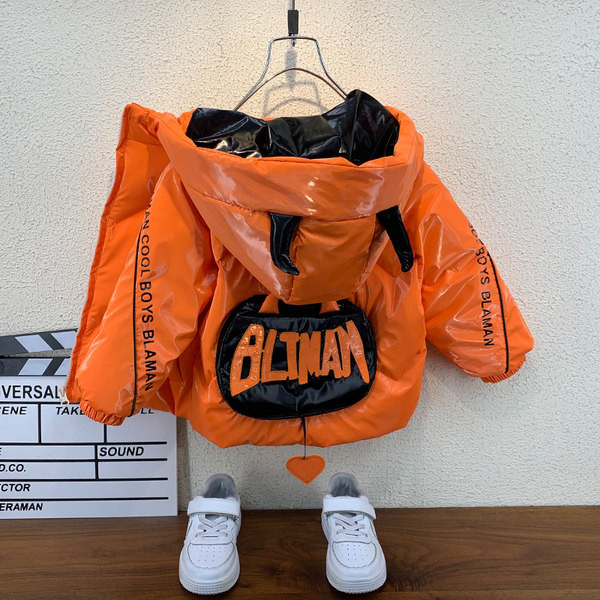 Gyermek téli kabát fényes hatással és 3D elemmel