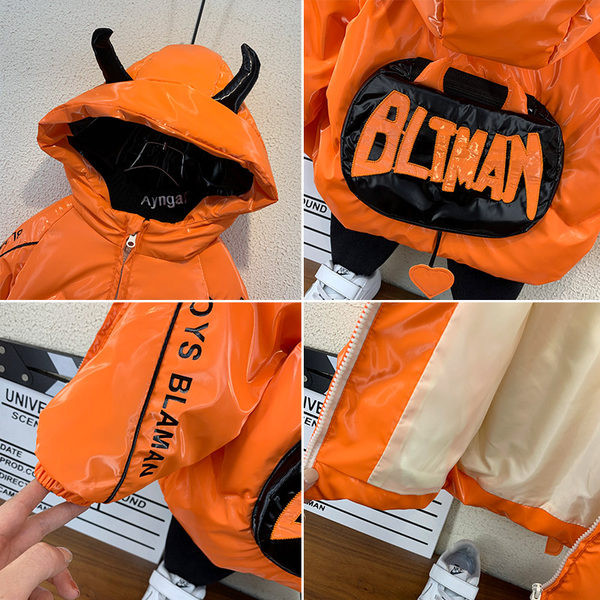 Gyermek téli kabát fényes hatással és 3D elemmel