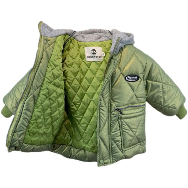 Gyerekkabát kapucnival és zsebekkel fiúknak