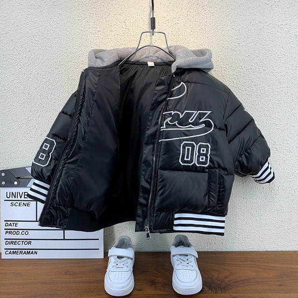 Gyermek téli kabát kapucnis fiúknak többféle színben