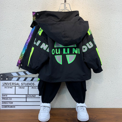 Talvine kapuutsiga lastejope poistele kahes värvitoonis