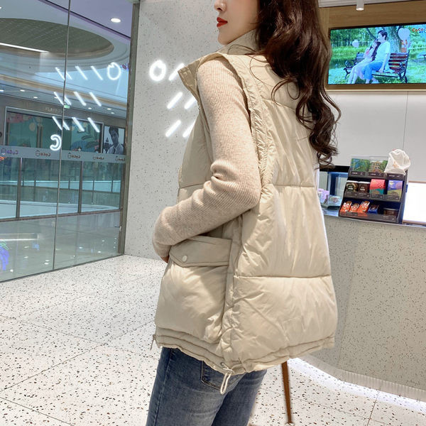 Új modell mellény magas gallérral és zsebekkel