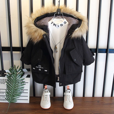 Alkalmi gyerekkabát zöld és fekete színben