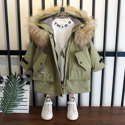 Alkalmi gyerekkabát zöld és fekete színben