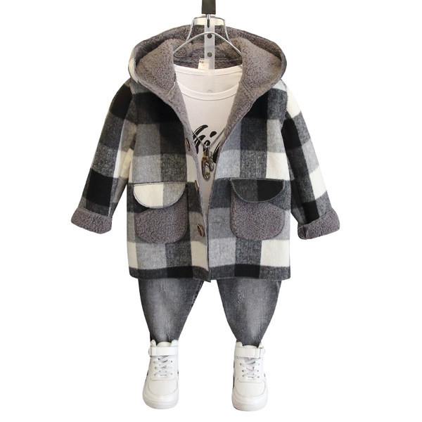 Gyermek kockás kabát meleg béléssel és kapucnival