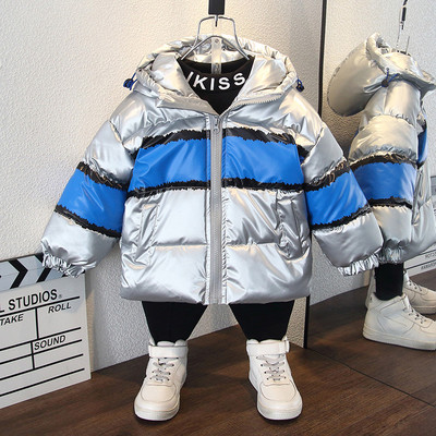 Tõmbluku ja kapuutsiga talvine lastejope valge ja halli värviga