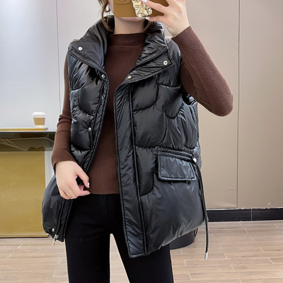 Női mellény magas gallérral és nyakkendővel - három színben