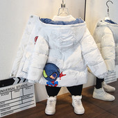 Gyermek téli melegítő kapucnival és színes rátéttel