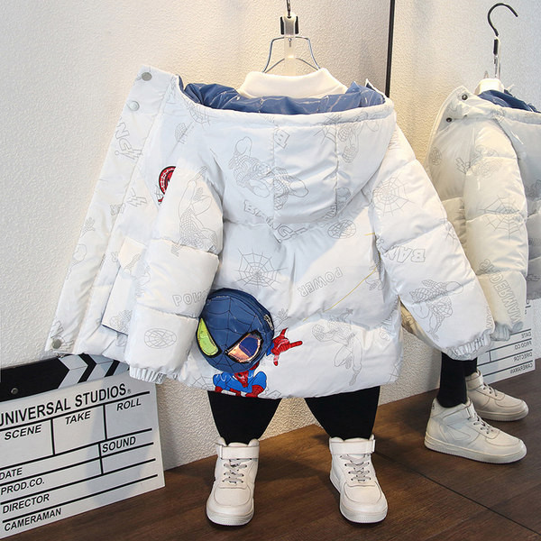 Gyermek téli melegítő kapucnival és színes rátéttel