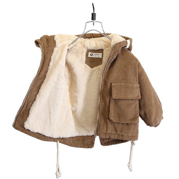 Gyermek téli kabát kordbársonyból, puha béléssel