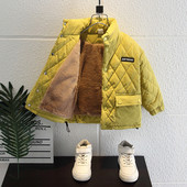 Gyermek téli kabát meleg béléssel, fekete színben