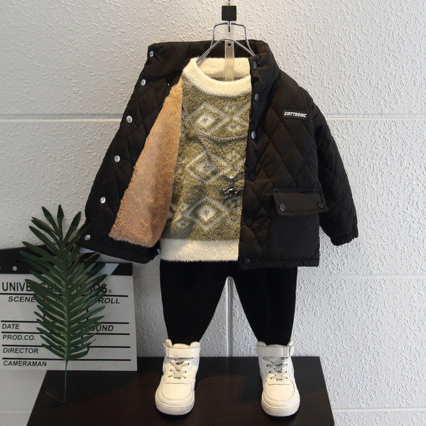 Gyermek téli kabát meleg béléssel, fekete színben