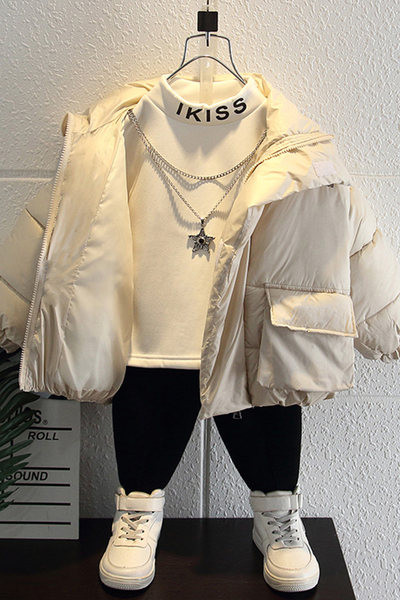 Gyermek téli kabát bézs és fekete színben