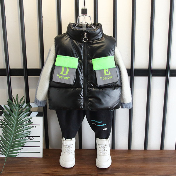 Modern gyerekmellény zsebekkel