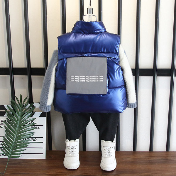 Modern gyerekmellény zsebekkel