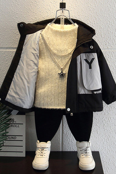 Jesensko-zimska jakna za dječake sa natpisom na leđima