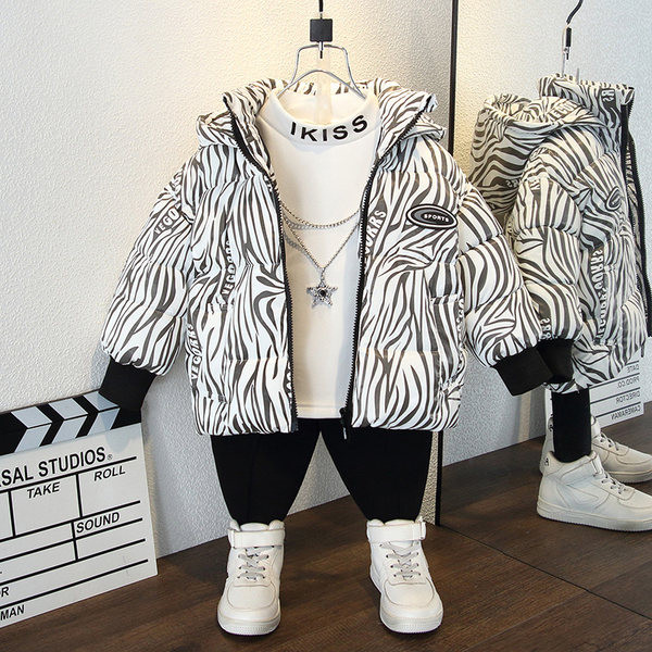 Kahes värvitoonis lukuga laste jope poistele