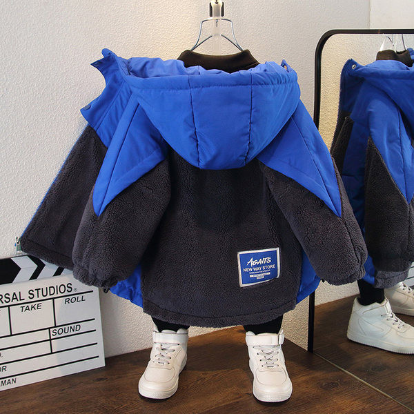 Téli gyerek dzseki emblémával és cipzárral fiúknak