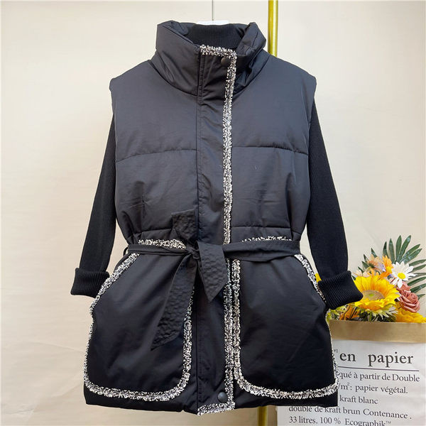 Γυναικείο γιλέκο με ζώνη και τσέπες