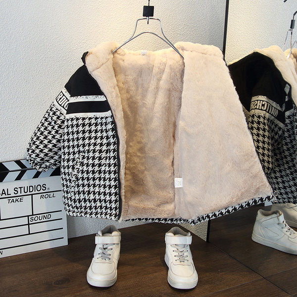 Zimska jakna sa debelom postavom za dječake sa natpisom