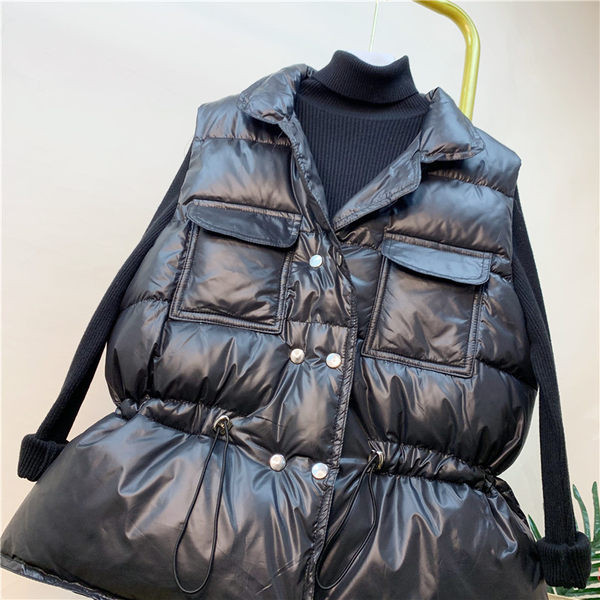 Γυναικείο γιλέκο με τσέπες σε τρία χρώματα