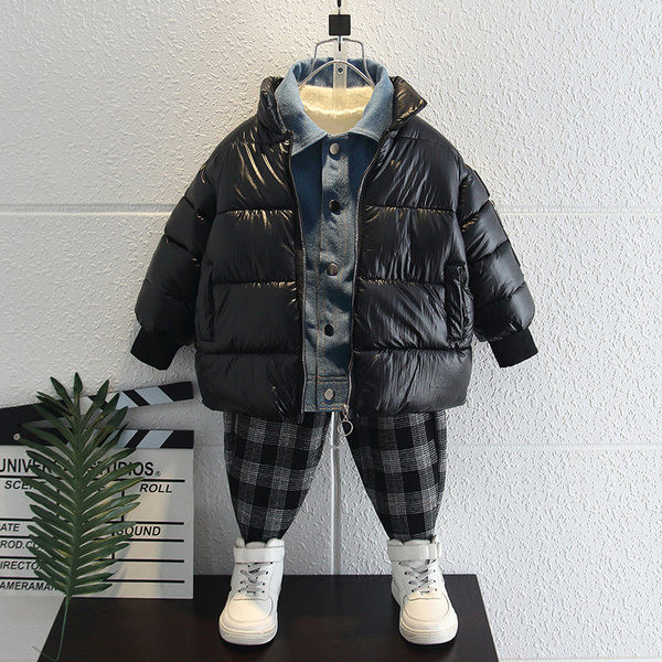 Fényes hatású meleg téli kabát fiúknak