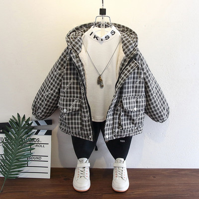 Napi gyermekkabát meleg béléssel és zsebekkel