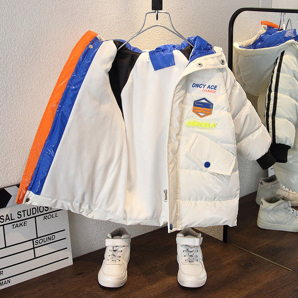 Fényes hatású meleg téli kabát fiúknak