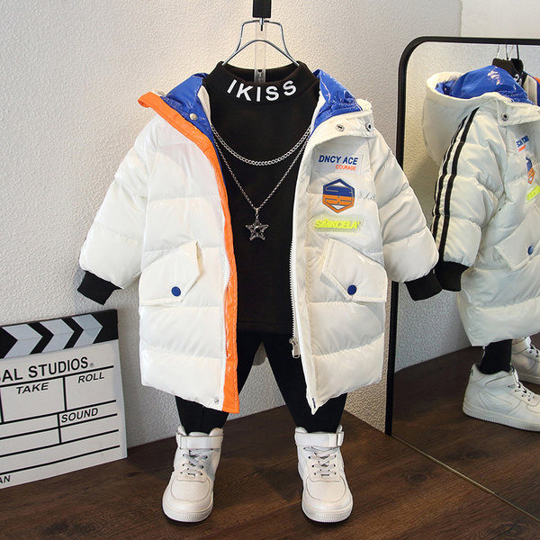 Fényes hatású meleg téli kabát fiúknak