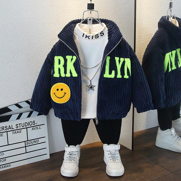 Lastele tikandi ja lukuga vabaaja jope poistele