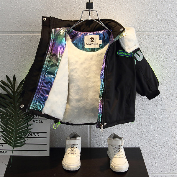 Téli gyerekkabát kapucnival - fiúknak