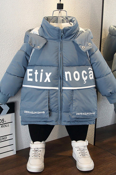 Moodne laste pikk jope kirja ja taskutega