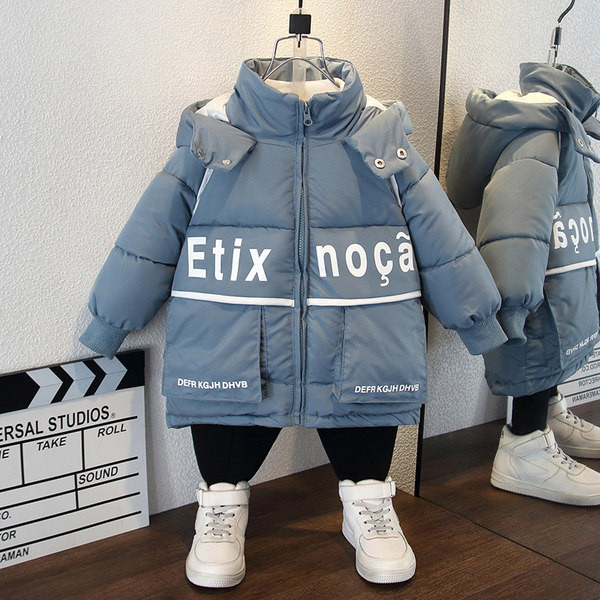 Moodne laste pikk jope kirja ja taskutega