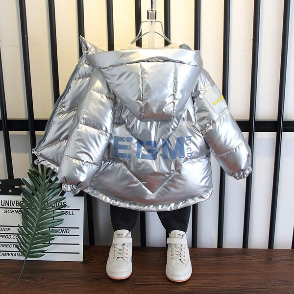 Fényes gyerekkabát kapucnival