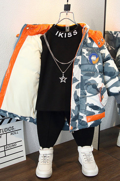 Gyermek téli kabát cipzárral két színben