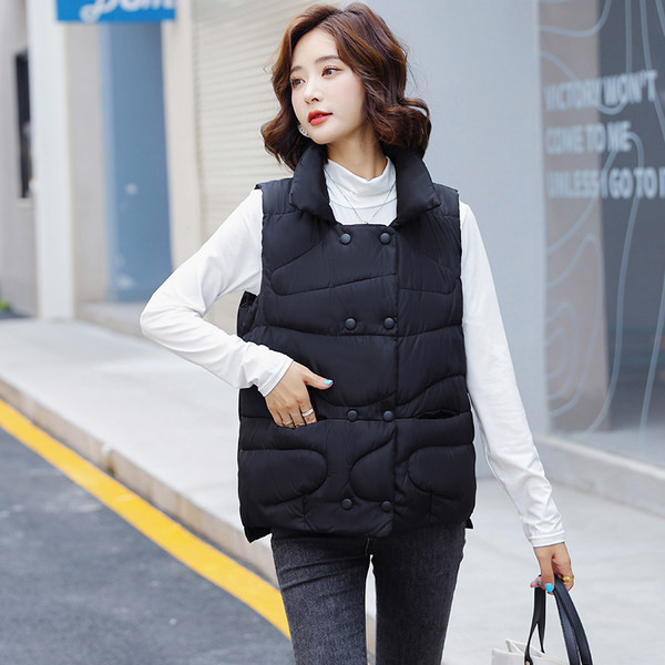 Lühike asümmeetriline kangast vest