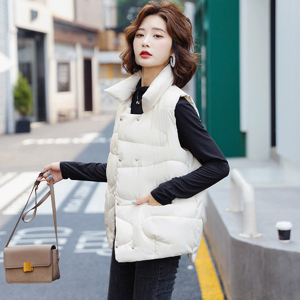 Lühike asümmeetriline kangast vest