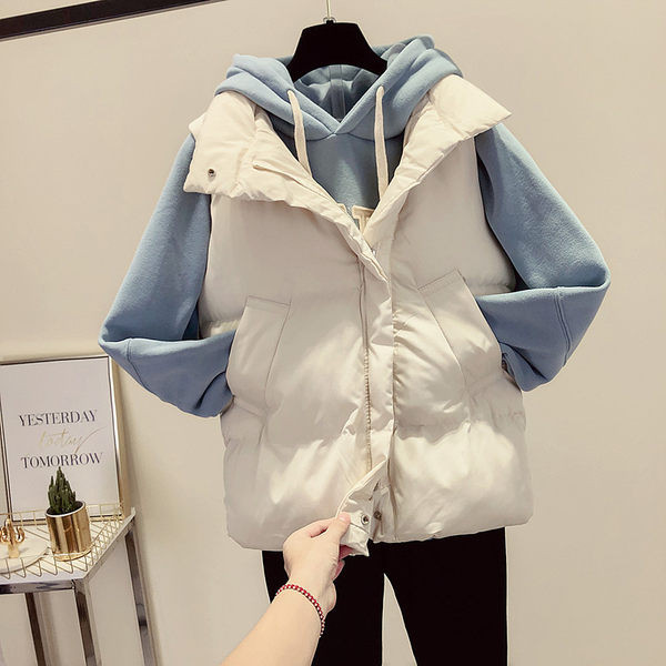 Lihtsast kangast naiste vest