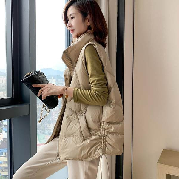 Alkalmi mellény magas gallérral