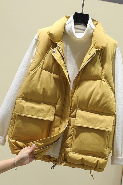 Ženski zimski prsluk s džepovima i gumbima