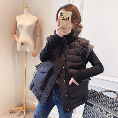 Lai lipsudega naistevest ja suured taskud