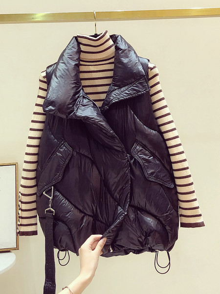 Καθημερινό γιλέκο με τσέπες και κορδόνια