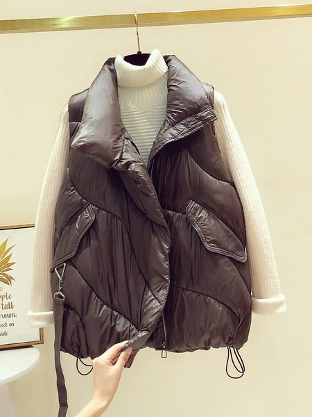 Καθημερινό γιλέκο με τσέπες και κορδόνια