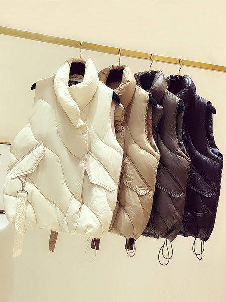 Καθημερινό γιλέκο με τσέπες και κορδόνια