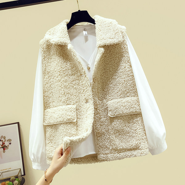 Női pehelymellény zsebekkel, három színben