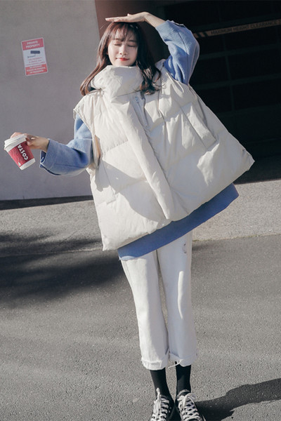 Široki model ženskog prsluka u dvije boje