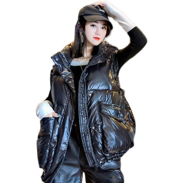 Női mellény széles modell zsebekkel